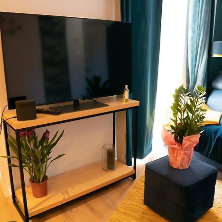 Coeur De Ville T2, Terrasse, Clim Tt Equipe, Parking Санарі-сюр-Мер Екстер'єр фото